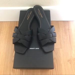 YSL TRIBUTE NU PIEDS Leather Slides Sz 39